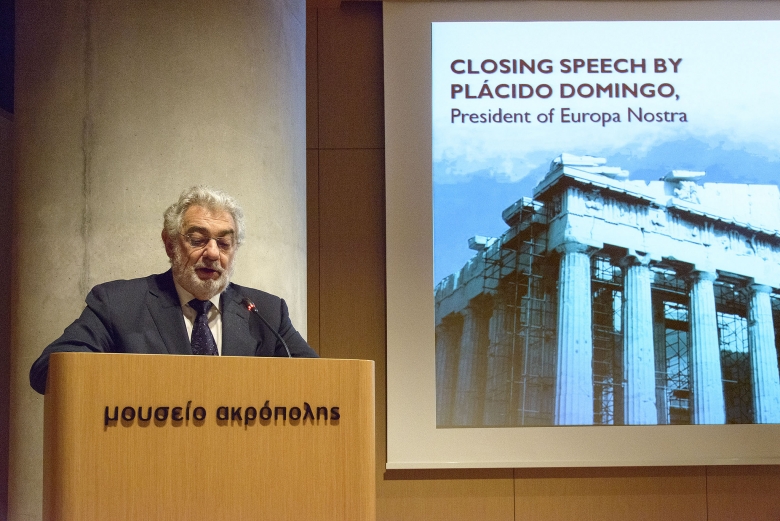 Plácido Domingo held a joint press conference at the Acropolis Museum in Athens Photo: Ilias Georgouleas