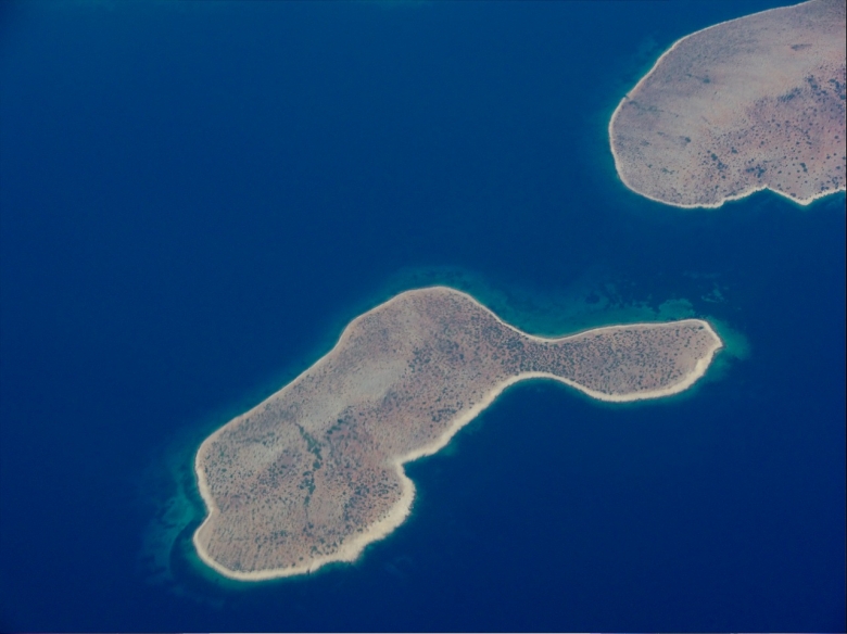 Aerial view of the island of Skyros, where, a massive majority of the population – with the support of the Hellenic Ornithological Society and Elliniki Etairia, Europa Nostra’s Representation in Greece – successfully resisted a proposal for 111 huge wind turbines.